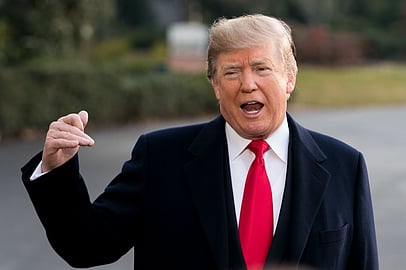 ट्रंप ने रूस मामले की जांच कर रहे विशेष अधिवक्ता रॉबर्ट मूलर को बर्खास्त करने की की थी कोशिश'