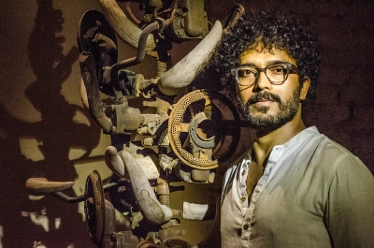 Recycling and diversifying metallic and stone sculptural forms by Narayan Sinha