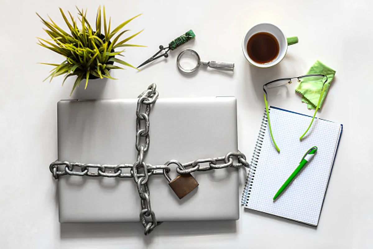 With the help of dopamine detox, we can trick our brains into doing productive and fulfilling work. (Unsplash)