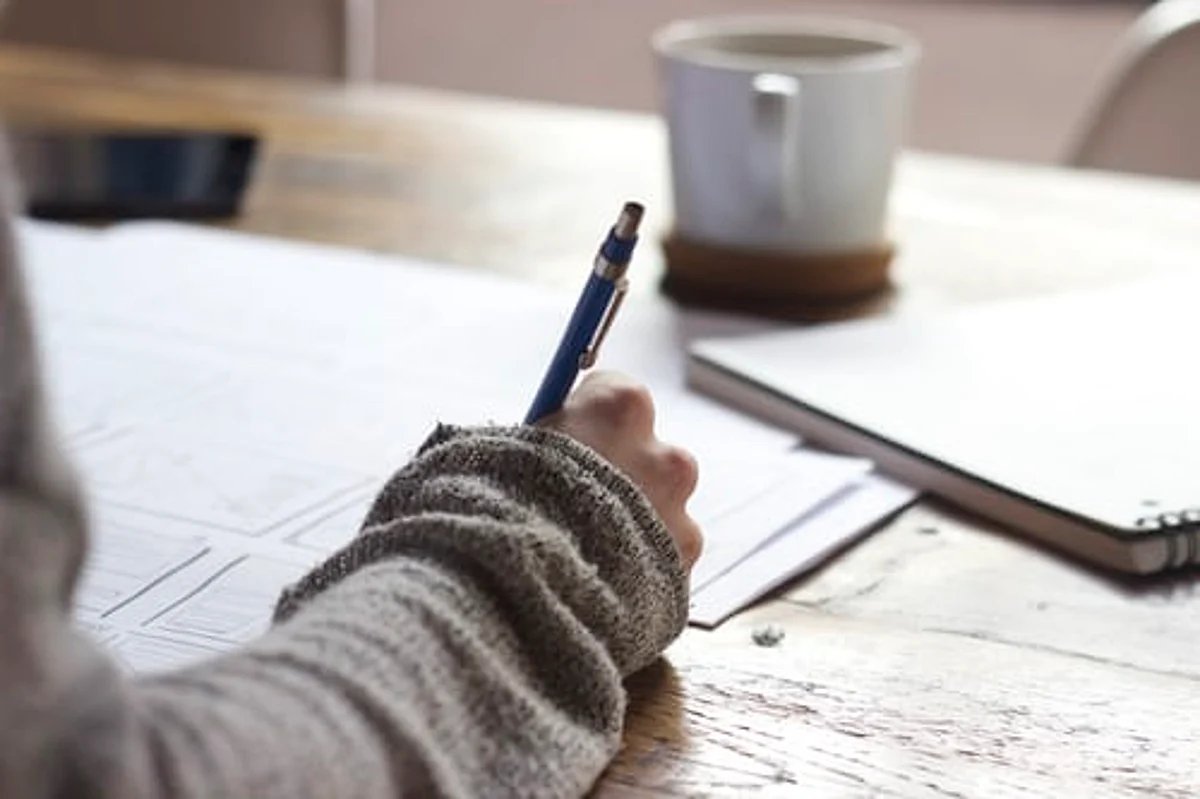 An essay writing exam is that specific moment where you have to think your hardest and come up with an amazing topic that will wow your teachers. (Unsplash)