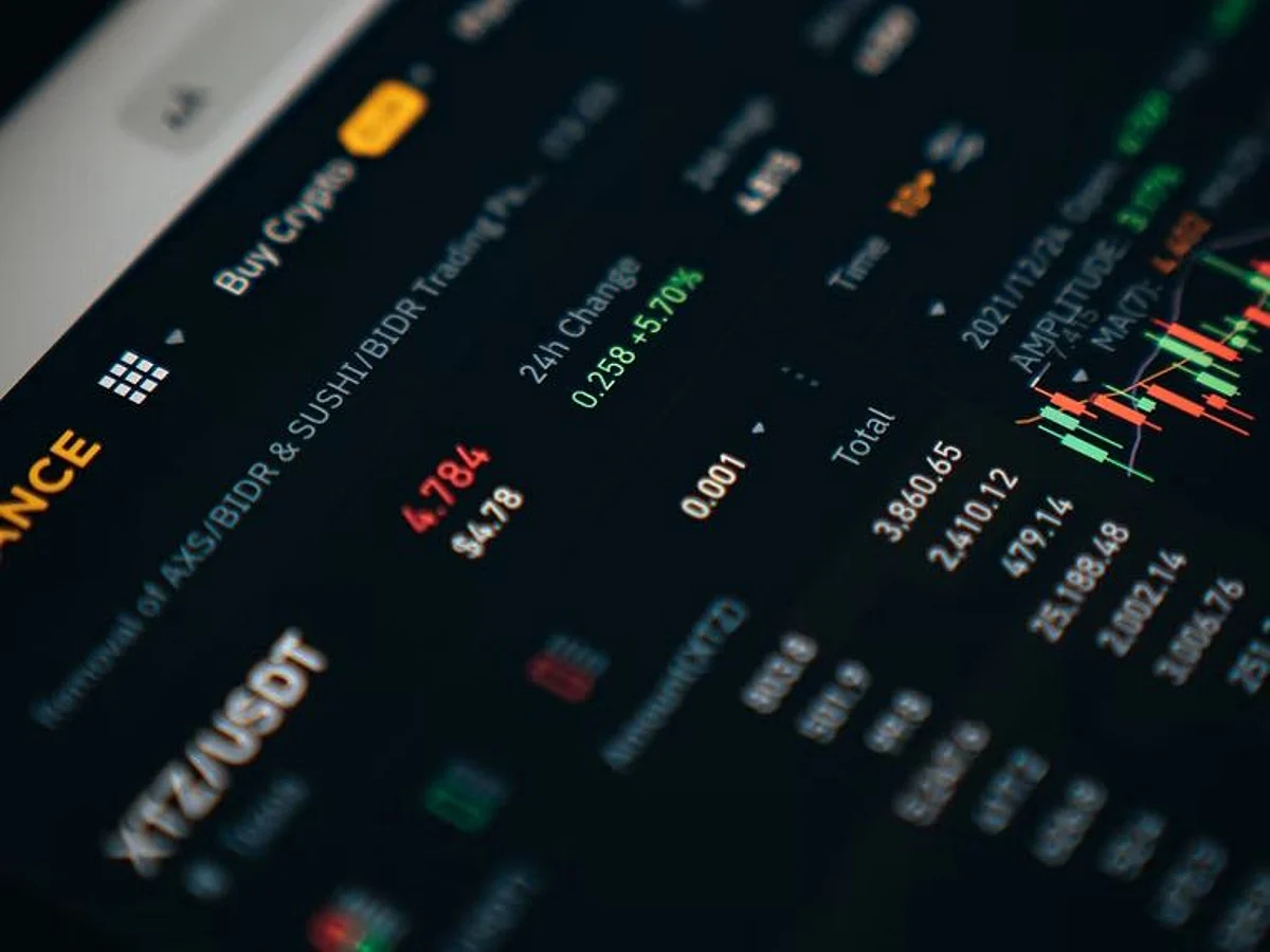These are the few tokens that you can invest in if you would like to invest your money and not carry the stress of risks with you.