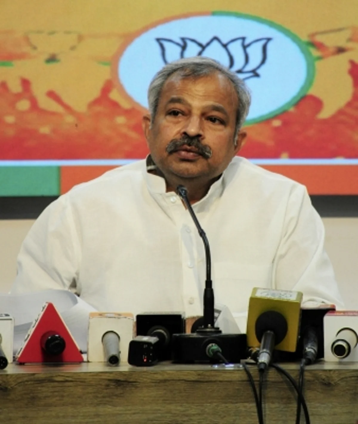 Delhi BJP starts 'Pol Khol Abhiyan' reach out to 10L houses against the Kejriwal govt