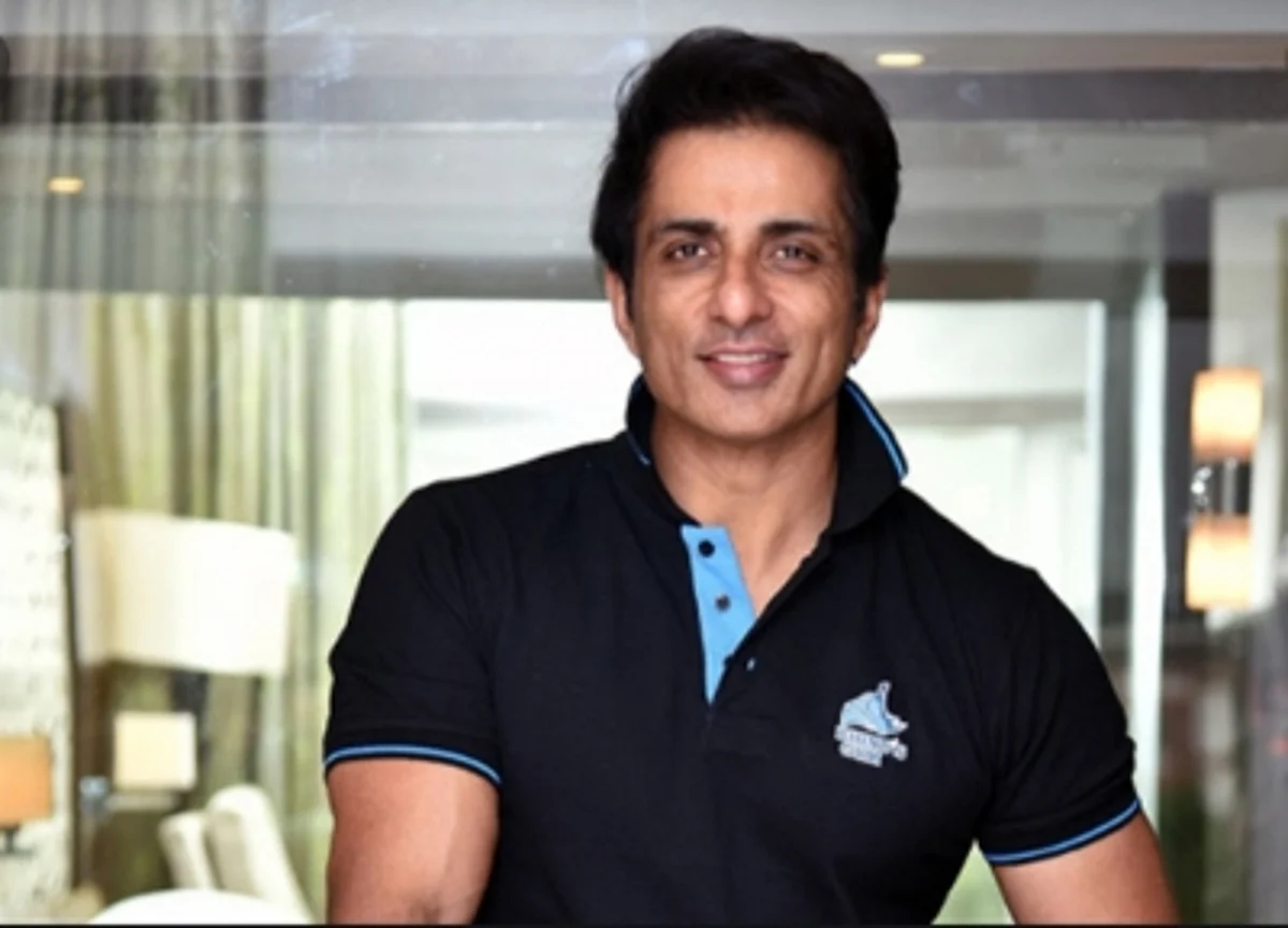 Sonu Sood once again saved a life of a Bihar child, parents express gratitude