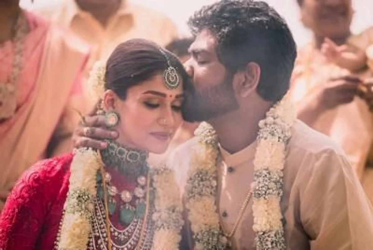 Just married Nayanthara & Vignesh Shivan