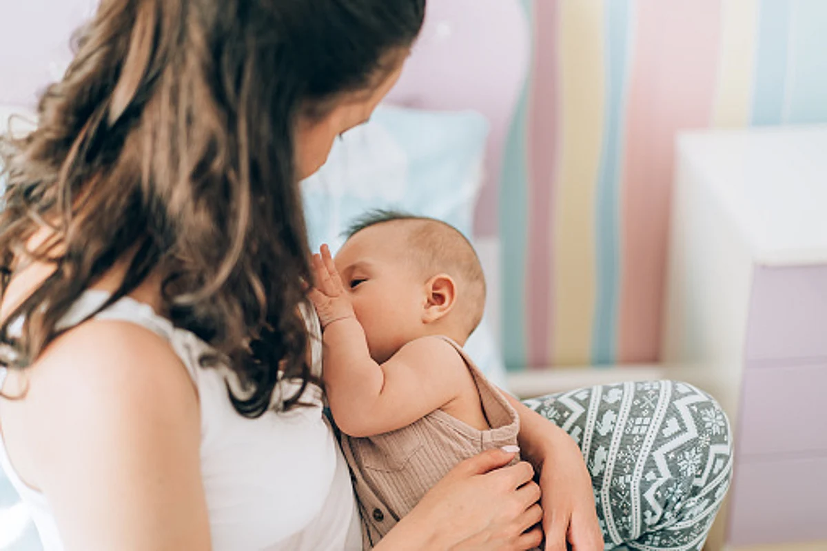 Nursing mothers who are breastfeeding their children are always on the lookout to provide the best nutrition. (IANS)