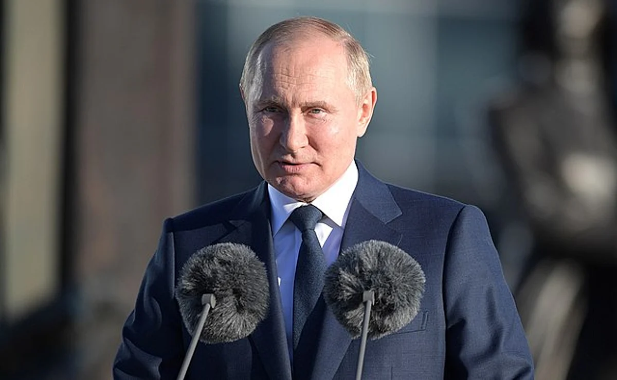 With 'Nuclear Blackmail' Vladimir Putin is in no mood to let the Russia-Ukraine War end.