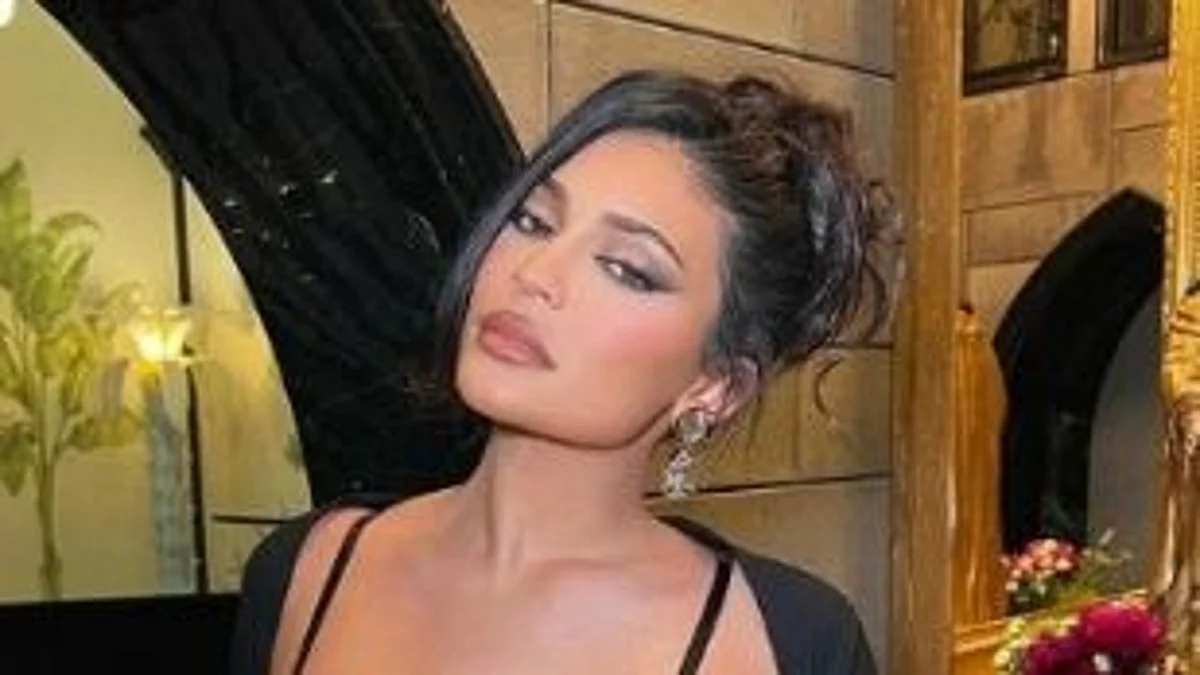 Kylie Jenner is the sister of Kim Kardashian and Kendall Jenner