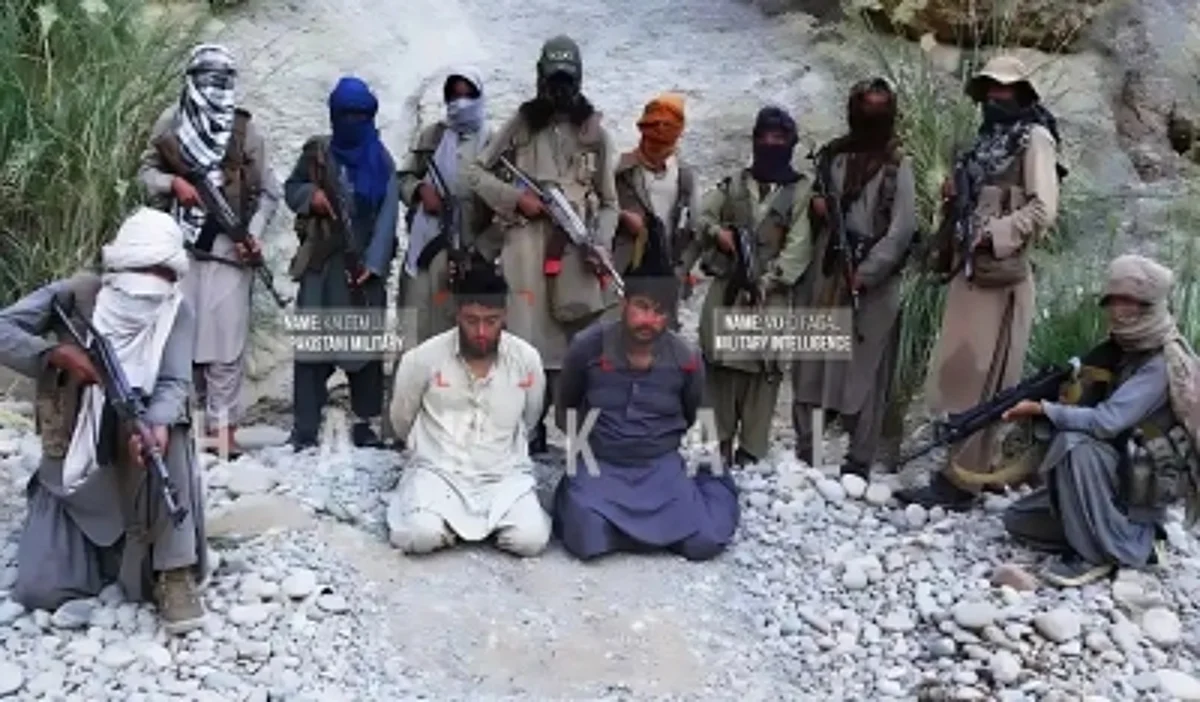 Pakistani army men captured by Baloch rebels.