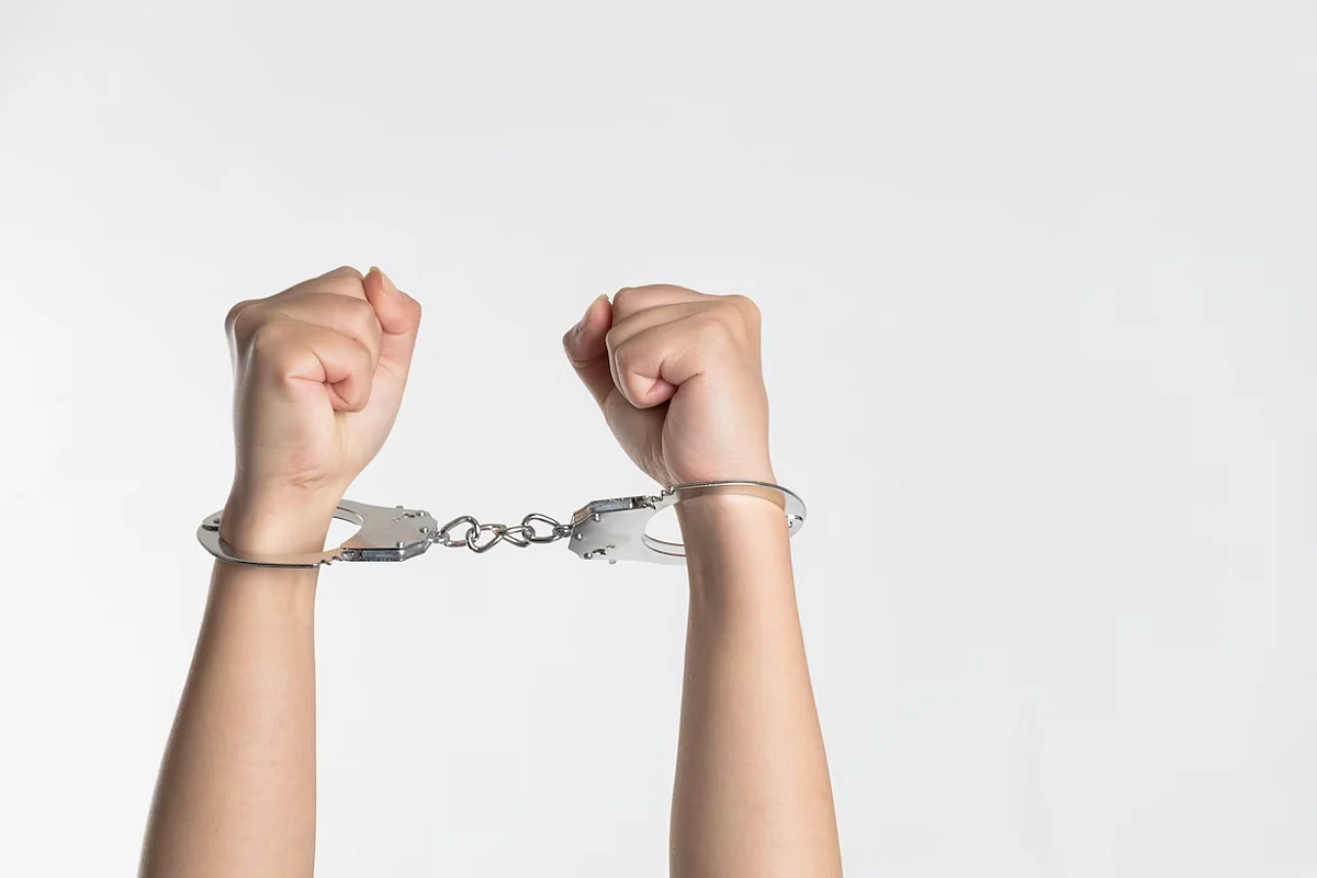 The Uttar Pradesh police are now conducting raids to arrest other members of the gang, including Vijay Nat. (Representative Image)