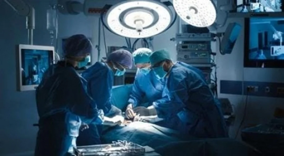 Super-strong immune system helps a person survive 12 tumours.
