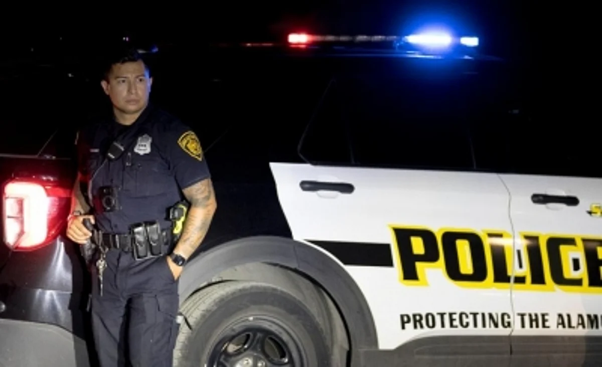 Nightclub shooting: The first officer arrived at midnight and the suspect was detained two minutes later, police said.