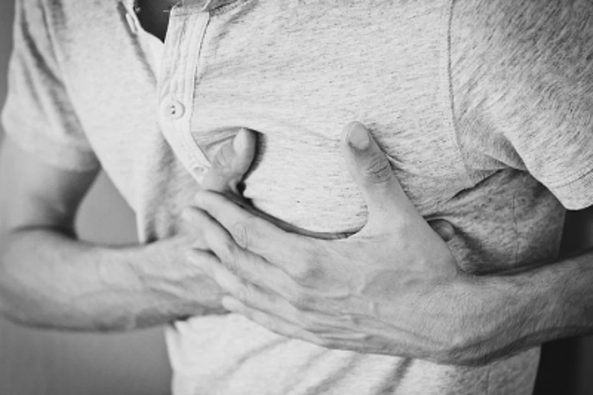 Prolonged exposure to PM2.5 can put people at greater heart attack risk.