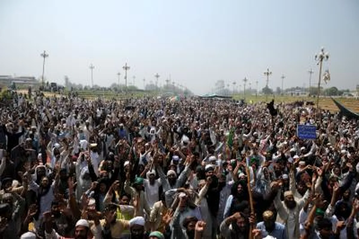 Earlier, supporters of PTI blocked roads near the capital disrupting traffic and forcing schools to close, as they protested against a bid to assassinate their leader, Imran Khan, at a recent anti-government rally, Express Tribune reported.