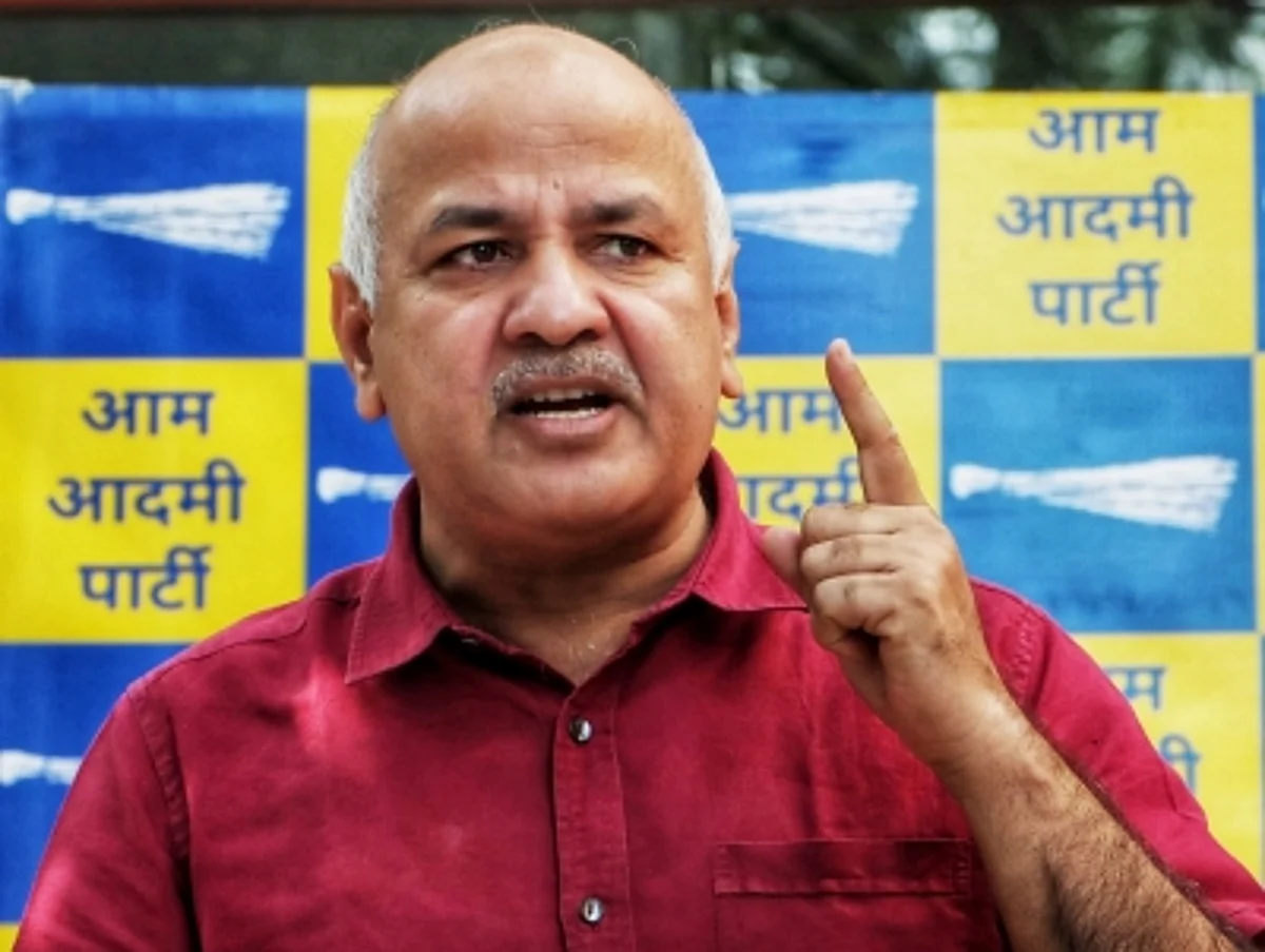 Satyendar Jain undergoing physiotherapy for spinal injury, says Sisodia.
