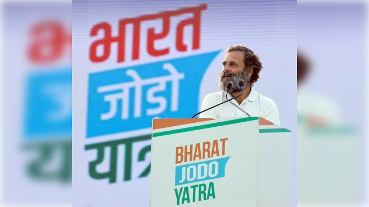 Rahul Gandhi said that the voice of the workers and common people should echo in the government (IANS)