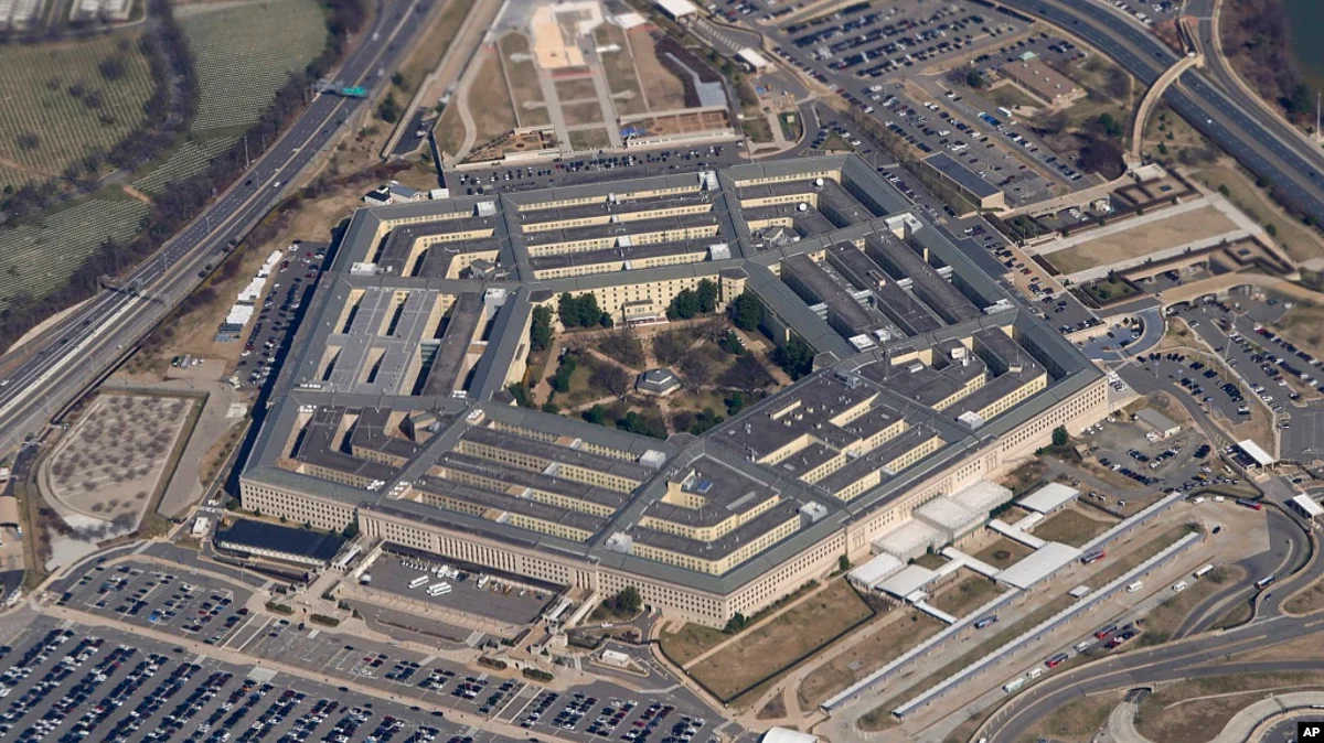 The Pentagon is seen from Air Force One as it flies over Washington, March 2, 2022. A new Pentagon office set up to track reports of unidentified flying objects has received “several hundreds” of new reports, but no evidence so far of alien life. (AP)