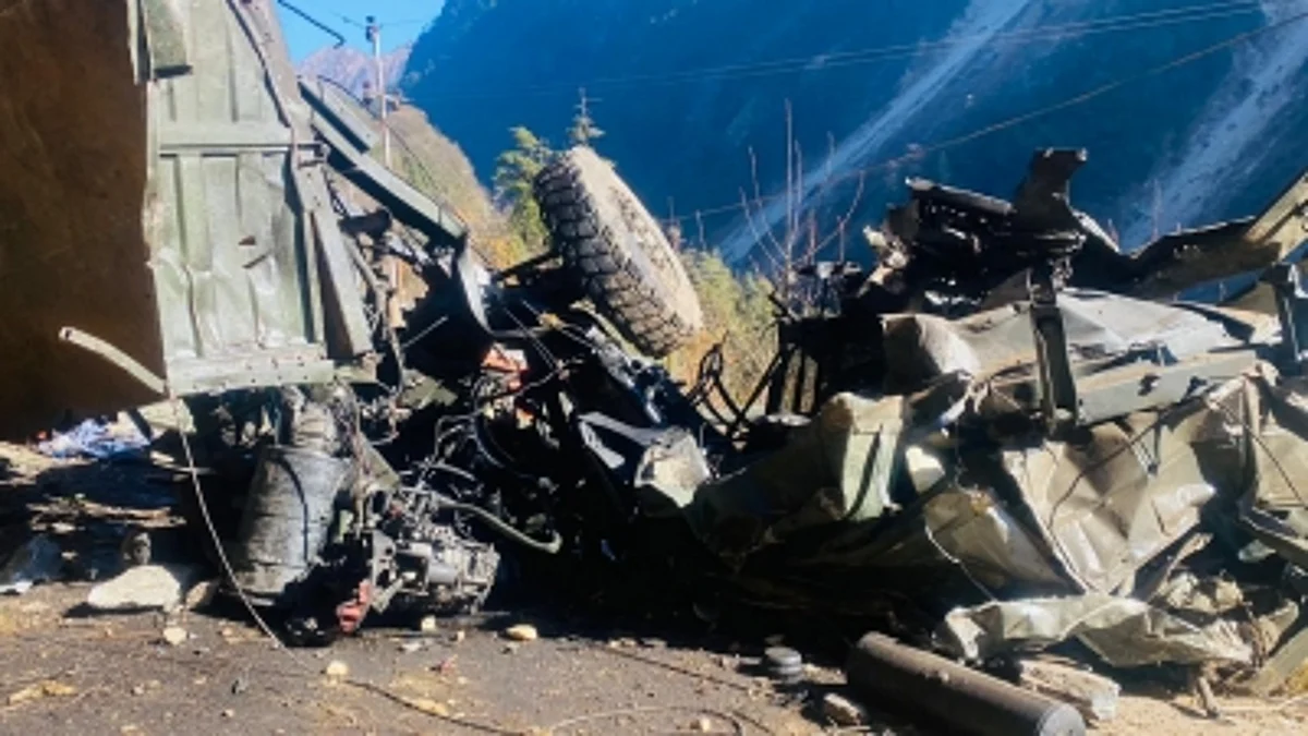 Sixteen Army jawans killed as vehicle falls into gorge in North Sikkim. (IANS)