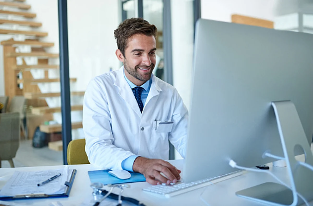 Create Awesome Content in the Healthcare Niche. (Unsplash)
