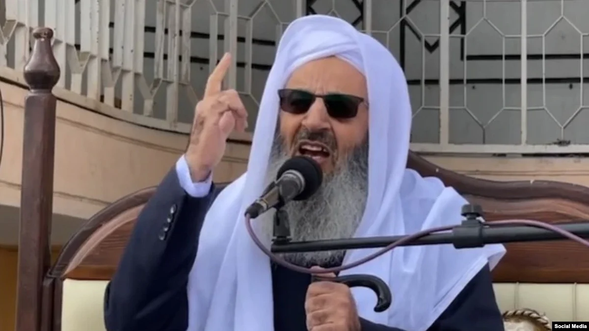 Sunni cleric Molavi Abdolhamid, a member of Iran's beleaguered Baluch ethnic minority, has even gone as far as calling for a referendum on protesters' demands, which include ending the current clerical system. (Social Media/RFE-RL)