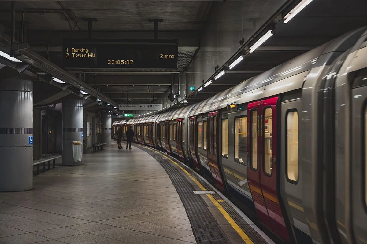 Rashmi Sadana came up with ‘Metronama’ while traveling on the Delhi metro