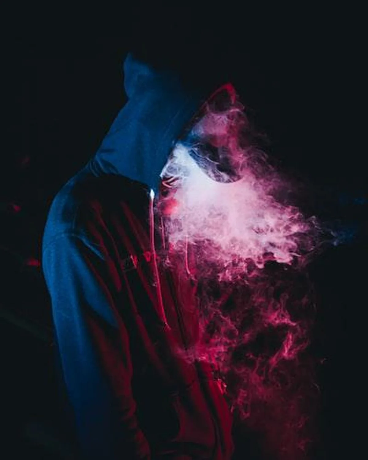 Here’s Why Battery Cells Used in Vapes, E-Cigarettes, Flashlights and Toys Can Kill You