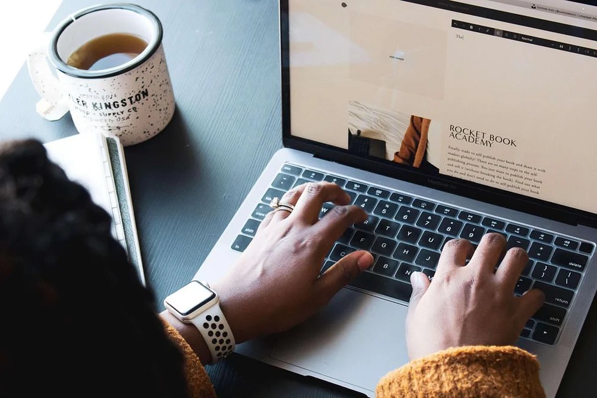 A Guide Of Unique Professions To Make Money Online