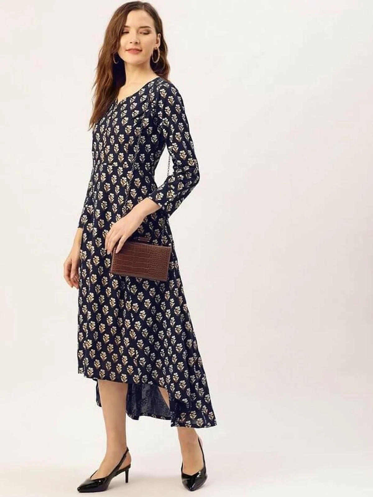 Outfit Tips For Stylish Ethnic Twist In New Year Party