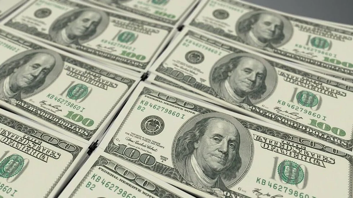 India’s Foreign Exchange Reserves Increase By $2.5 Billion