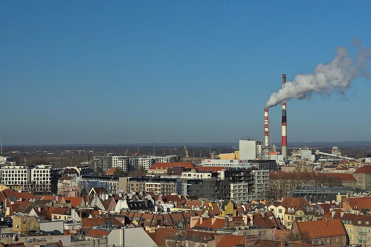 Air Pollution Linked to 15% of COVID Deaths Worldwide