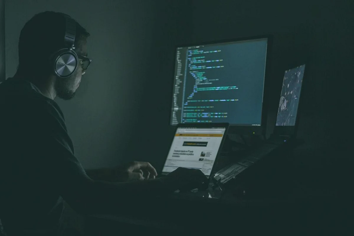 Cybercriminals Disguised As HR Staff Sending Lay-Off Emails