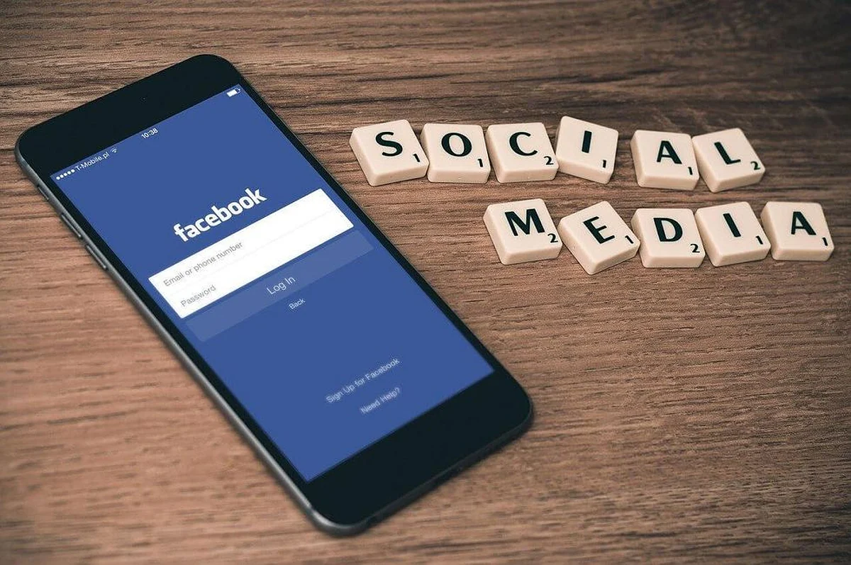 Facebook AI Develops ‘Home Robot’ to Find Sound-Emitting Objects