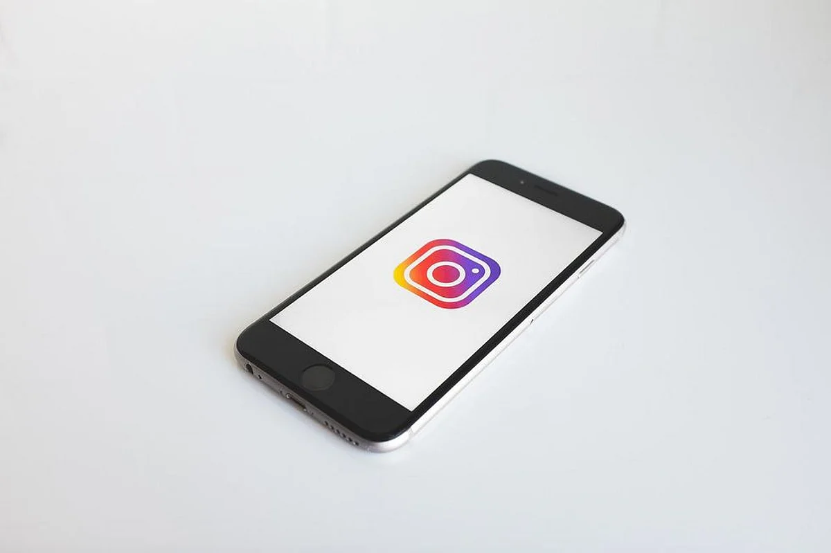 Instagram Warns Users not to Use Embedded Photos on Third-Party Websites
