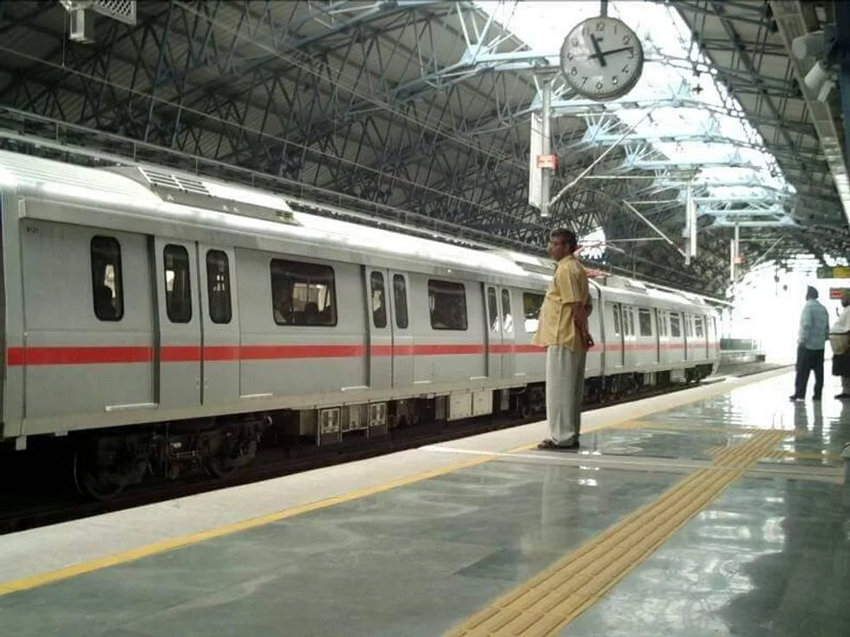 Lockdown Diaries: Metro May Not Ply yet DMRC Continues to Work