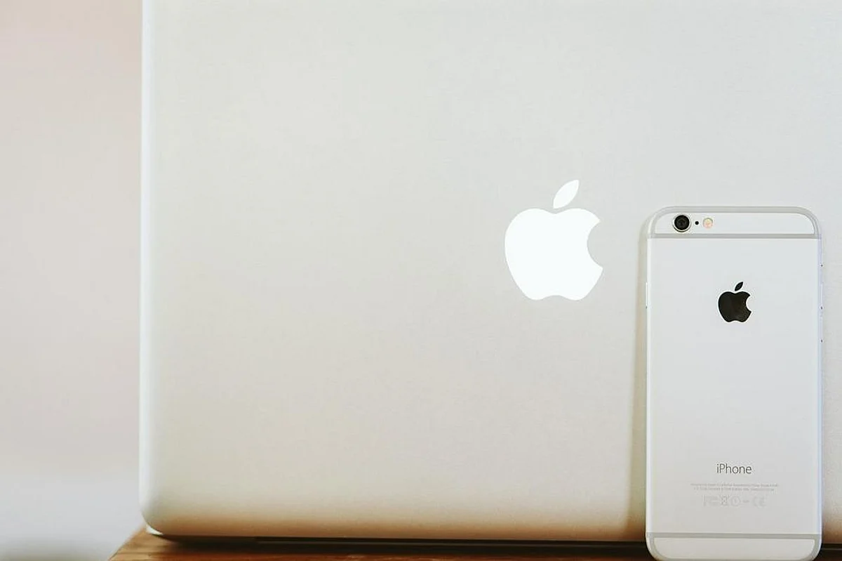 Apple Logs 75.6% Market Share in Q4 of 2019 in India