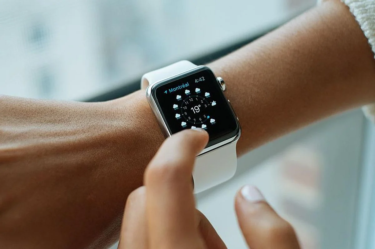 Apple Watch Outsold Entire Swiss Watch Industry By Huge Margin in 2019: Tech Report