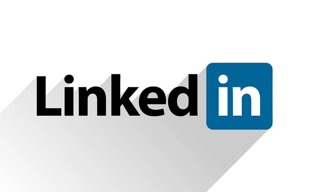 Here’s Why LinkedIn Relies on Users, Not AI, for Removing Fake Profiles