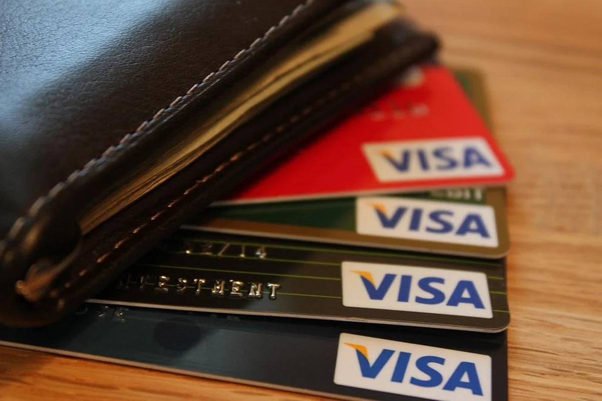 Simple Ways to Improve Your Credit Score