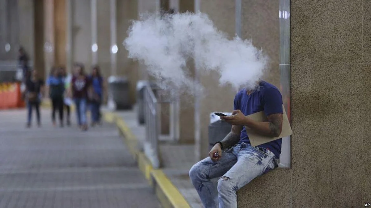 Reducing Alcohol Intake Can Help In Quitting Smoking