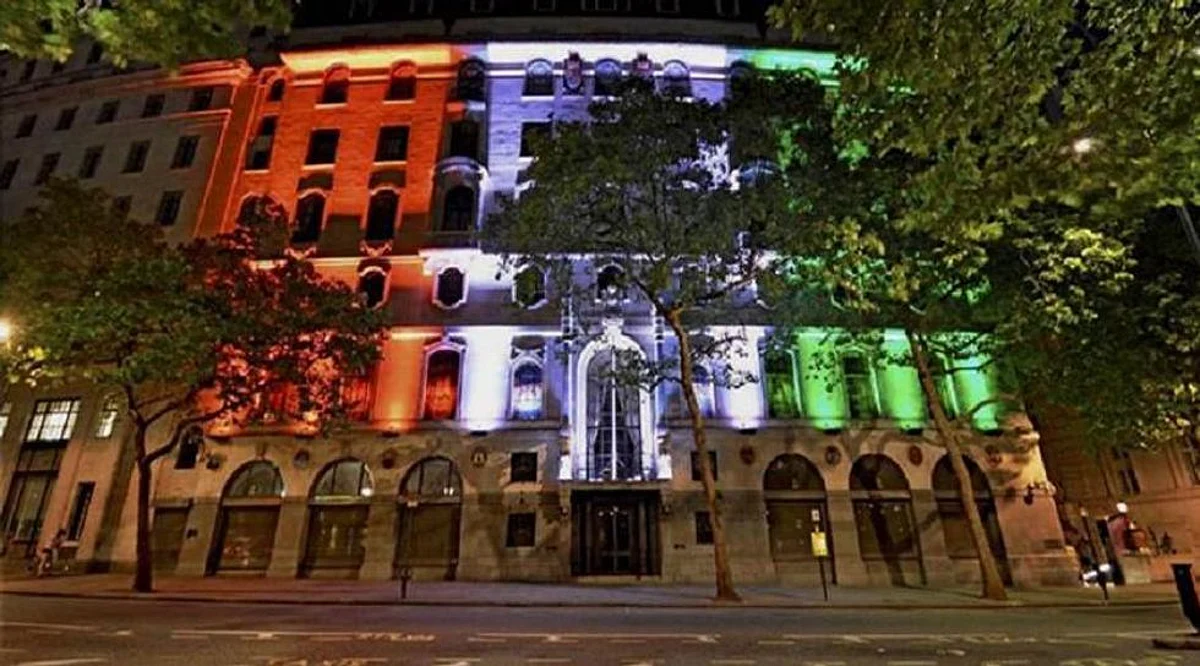 Indian High Commission in London Lits up in Energy Efficient Tricolour
