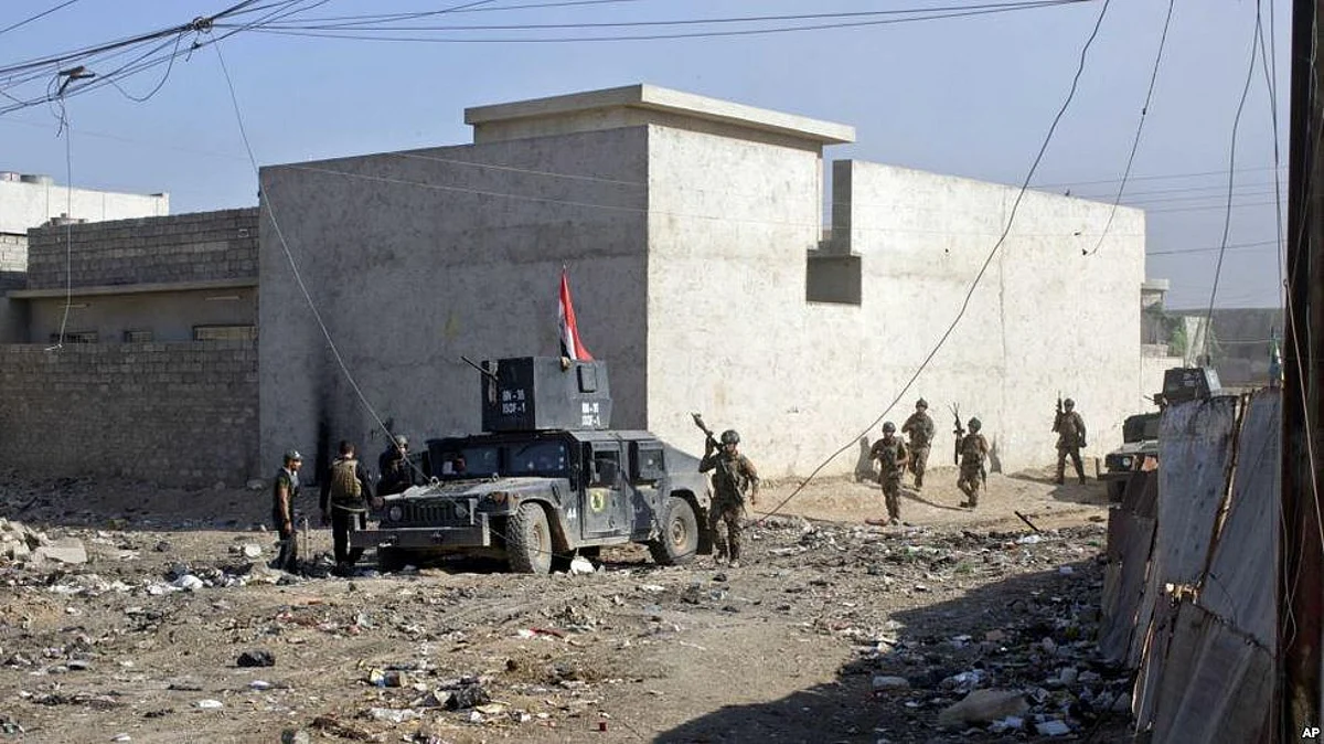 Iraqi forces recapture government offices in Mosul city from Islamic State (IS) terror group