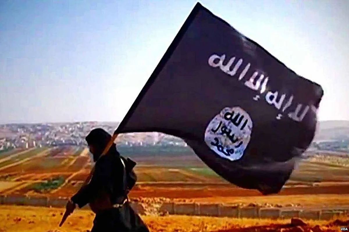 Islamic State Jihadist Commander ‘surrenders’ to Kurdish-led rebels near Manbij in Syria