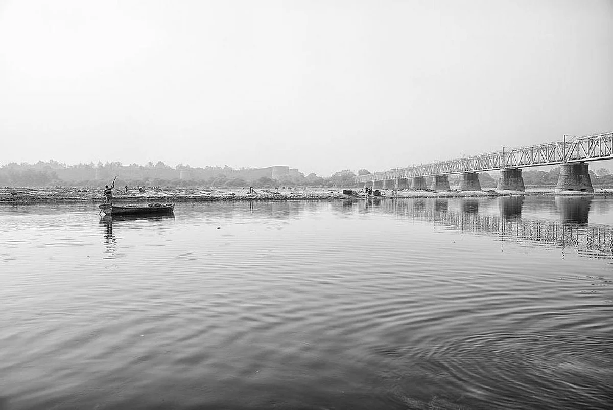 Activists in Agra and Vrindavan demand immediate release of water in dying Yamuna