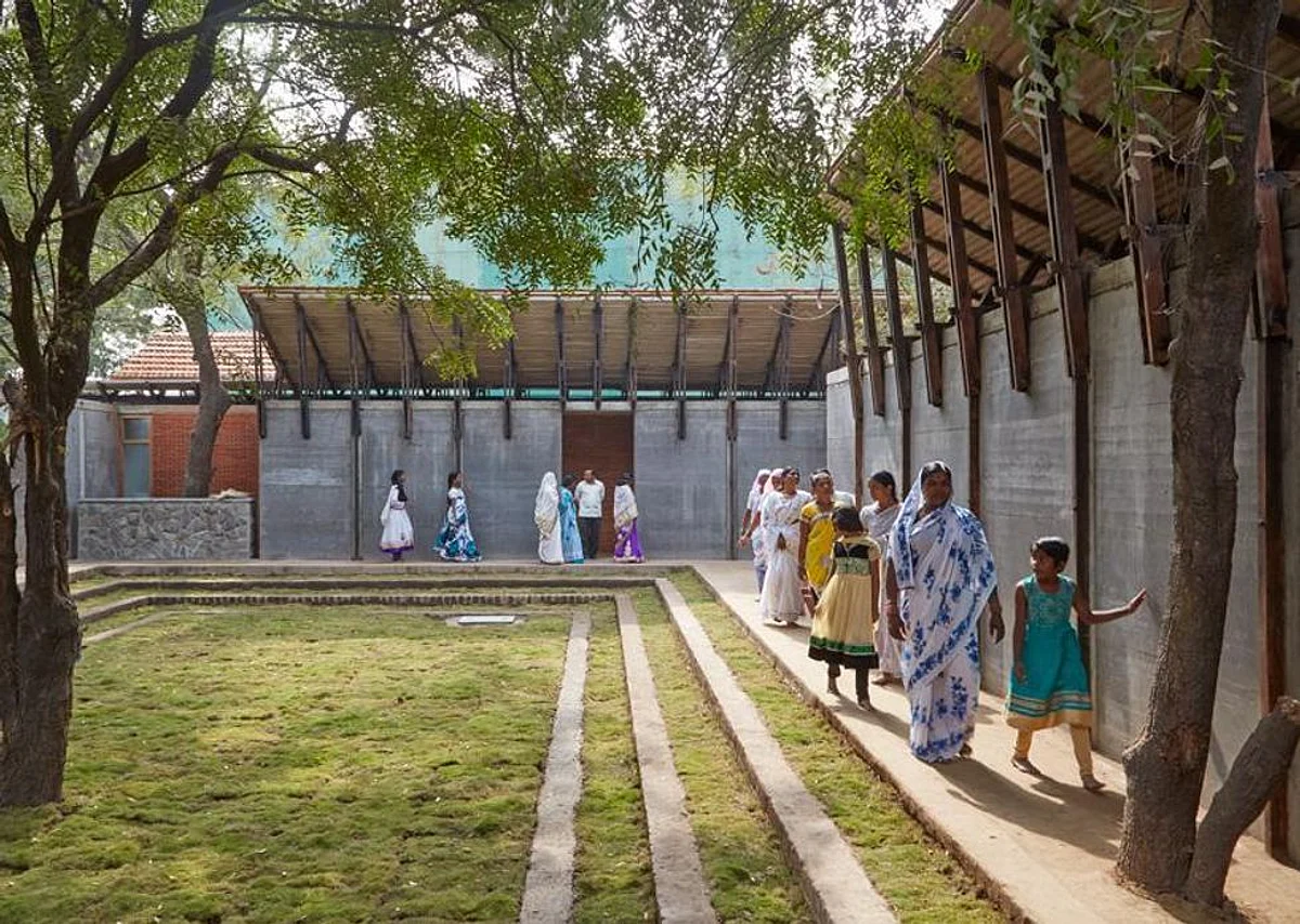 Taking hint from Traditional Buddhist Architecture, Architect builds Buddhist Learning Centre in Maharashtra