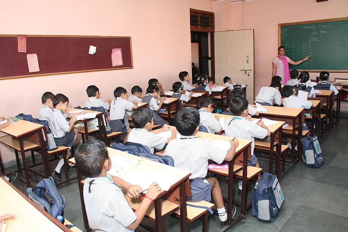 HCL releases first grant to ‘Going to School’ NGO