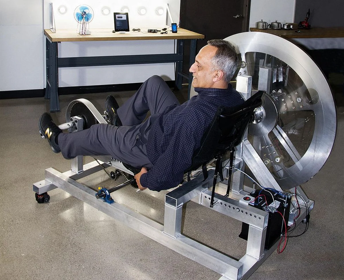 Hybrid bicycle ‘Free Electric’ to provide free and clean electricity