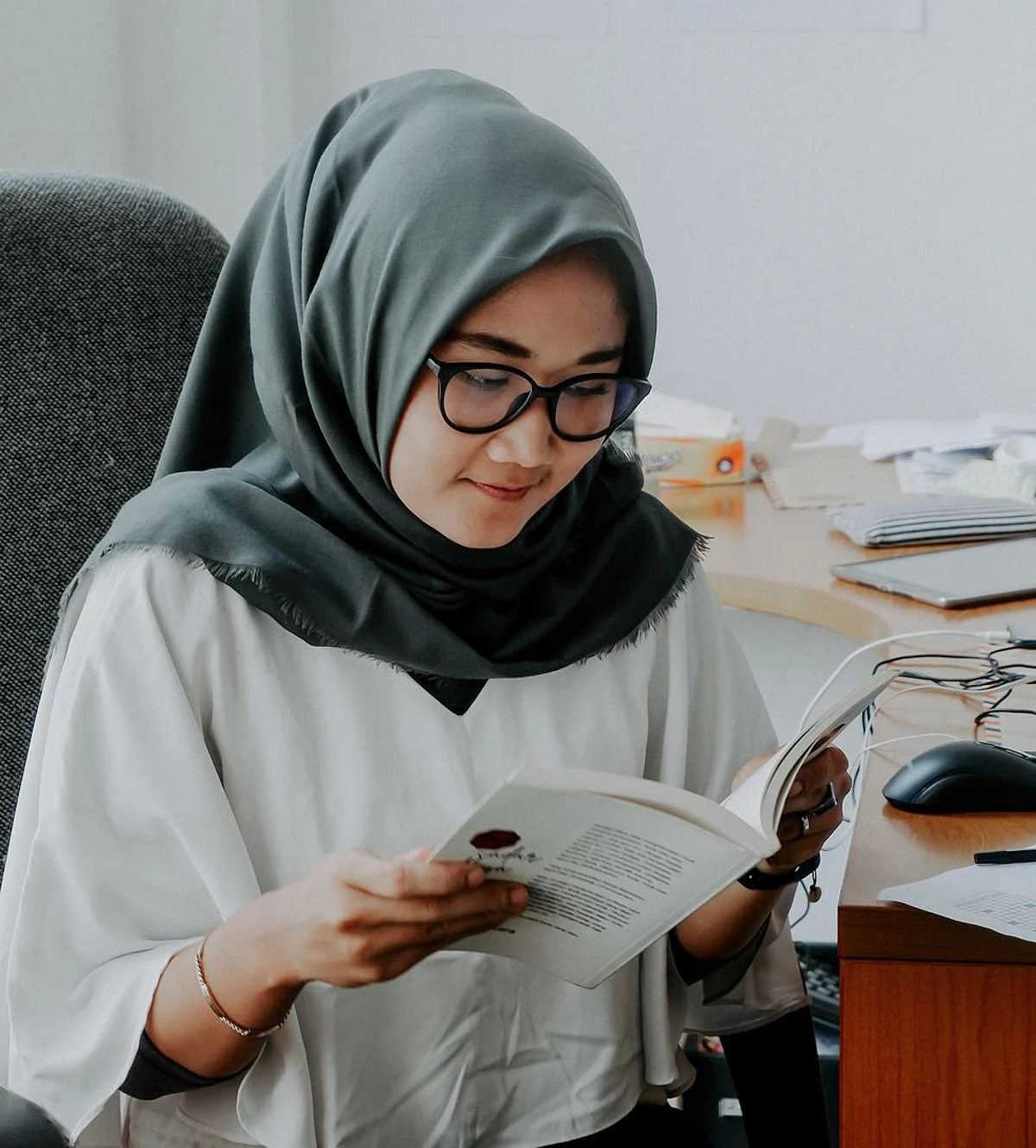 Universities reopen in Afghanistan, males & females in separate classes