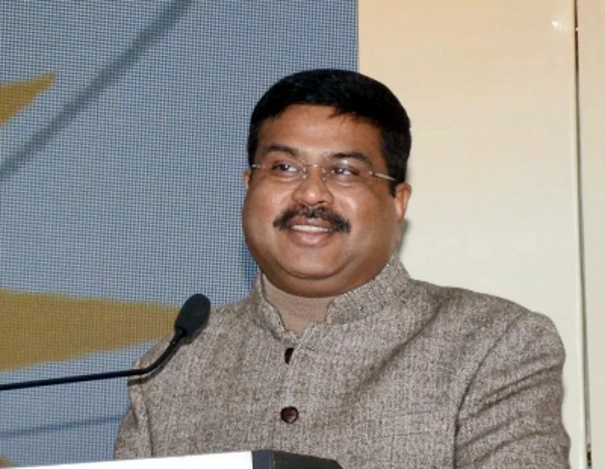 Loktantra Ke Swar और The Republican Ethic का हुआ विमोचन