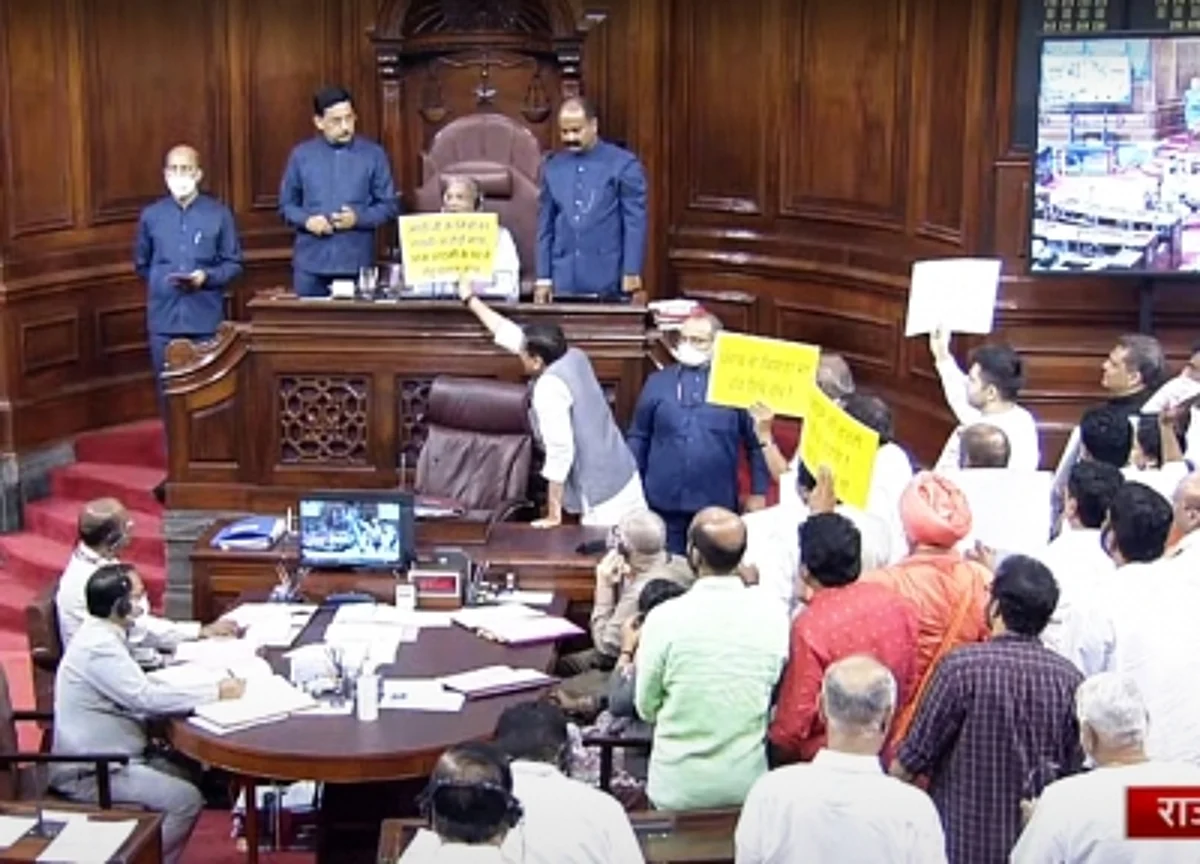 GST और महंगाई पर विपक्षी दलों का विरोध बरकरार