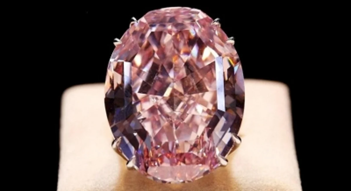 Pink Diamond : अंगोला की खदान में मिला 170 कैरेट का सबसे बड़ा गुलाबी हीरा