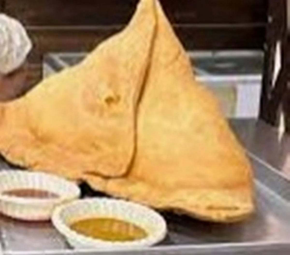 30 मिनट में खाकर जीत जाएं बाहुबली समोसा चैलेंज के पूरे 51,000 रुपये